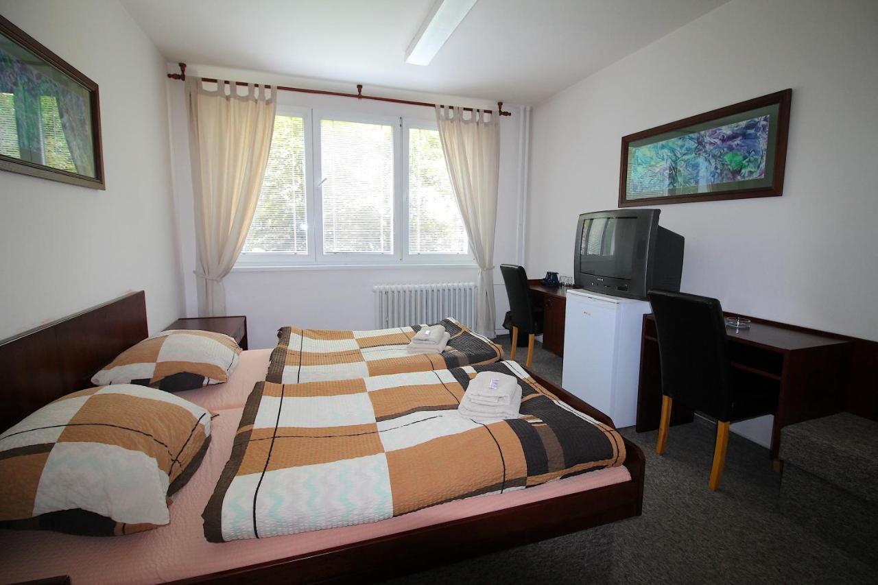 Hotelový dům Areál Ostrava Esterno foto